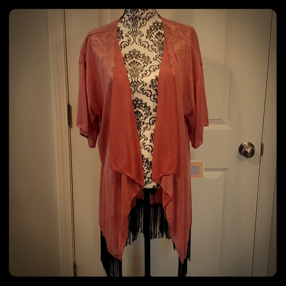 Lularoe Monroe Kimono